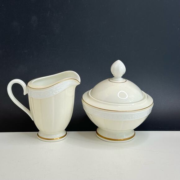 Villeroy & Boch Germany IVOIRE Chateau Collection Creamer and Sugar - Picture 1 of 9